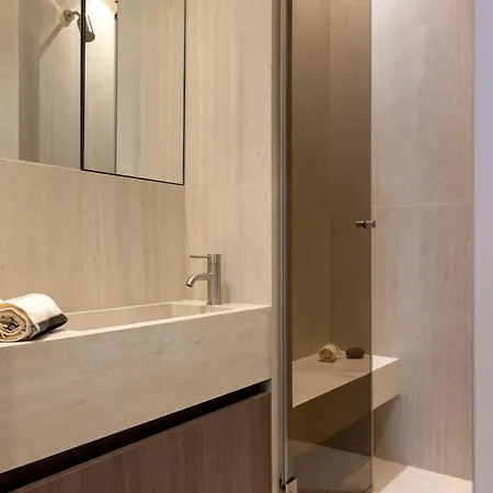 Harmony Collection Iii 3br 6p Opera Grevin Apartment *