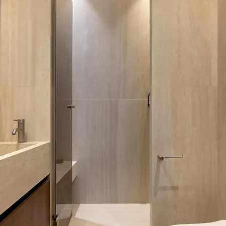 Harmony Collection Iii 3br 6p Opera Grevin Apartment *